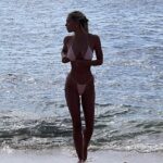 Alexis Ren Instagram -