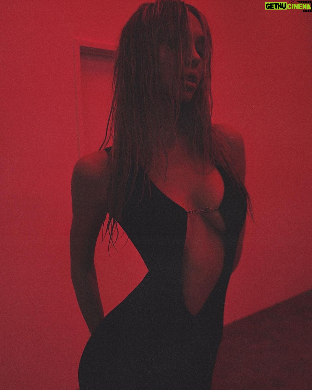 Alexis Ren Instagram - My creative soulmate @perazna