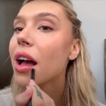 Alexis Ren Instagram - My @voguebeauty secrets is out now ❤️🥲 a special thank you to @gabriellereich for being the coolest ever & creating such good energy 🫶🏽 and thank you to the rest of the team!! @msuyeda @josherzog