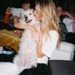 Alexis Ren Instagram - Here come the tears. Girls, thank you for letting me be your sister, mentor, and friend. Thank you to some of you who traveled across the world to be here with me. I will forever treasure the memories we made. Here’s to many more. I love you @wearewarriors!! And a big thank you to @alo for making this event possible.