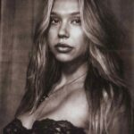 Alexis Ren Instagram - Couldn’t just pick one