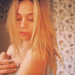Alexis Ren Instagram - 🦋 France memories 🦋