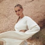 Alexis Ren Instagram - Had to post the last of these. Such a special shoot. Thank you ❤️ Photographer: @Janaschuessler  Styling: @jordanshilee Makeup: @Novakaplan Hair: @jennlagron Equestrian Production:  @fourlegsonset Producers: @Nataliesteger @greatsocialclub Photo Assistant: @luisasillmann Makeup Assistant @karlabonillamua Styling Assistants: Abbey Hyland and Perri Kessler