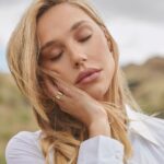 Alexis Ren Instagram - Had to post the last of these. Such a special shoot. Thank you ❤️ Photographer: @Janaschuessler  Styling: @jordanshilee Makeup: @Novakaplan Hair: @jennlagron Equestrian Production:  @fourlegsonset Producers: @Nataliesteger @greatsocialclub Photo Assistant: @luisasillmann Makeup Assistant @karlabonillamua Styling Assistants: Abbey Hyland and Perri Kessler