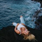 Alexis Ren Instagram - I love you earth. Thank you for letting us be here x