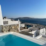 Alexis Ren Instagram - Had a few days in between filming to visit this island. I love you @kouroshotel!! What a special place with the kindest people Kouros Hotel & Suites Mykonos