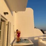 Alexis Ren Instagram - Had a few days in between filming to visit this island. I love you @kouroshotel!! What a special place with the kindest people Kouros Hotel & Suites Mykonos