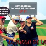Alfonsina Molinari Instagram - El juego de la mesa - Ep.21: "Yo soy Boricua, pa’ que tú lo sepas” La mesa está de Clásico ¡Somos Team Rubio! La mesa se viste de fiesta con el Clásico de Baseball, a la vez que nuestro Gabriel Laborde nos narra sus aventuras en un evento donde los Nuestros nos han llenado de orgullo. Sylvia quiere ir a Alemania, ¿¡a qué Sylvia!? Wanda dice que nunca le toca el dado, ¡pero si comoquiera juegas Wanda! y Jorge nos explica la crisis de los bancos mientras Alfonsina nos da los parroquiales, nos explica las reglas del juego y modera nuestra mesa como solo ella sabe hacerlo. ¡El juego de la mesa ya comenzó! ¿Se atreven a jugar? Entre risas y diálogos amenos, ¡este juego ya comenzó! Suscríbete a través de GW Cinco Network en YouTube Suscribete en cualquier plataforma de Podcasts. Síguenos en Instagram, Facebook y Twitter. Déjanos saber lo que quieras a través de Whatsapp: 787-600-5802. Grabado desde GW-Cinco Studio como parte de GW5 Network #tunuevatelevisión. Puedes ver toda la programación en www.gwcinco.com