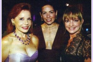 Alfonsina Molinari Instagram - Photo dump. 
@johannarosalyoficial y yo hemos trabajado muchas veces juntas. Y que sean muchas más.🙂