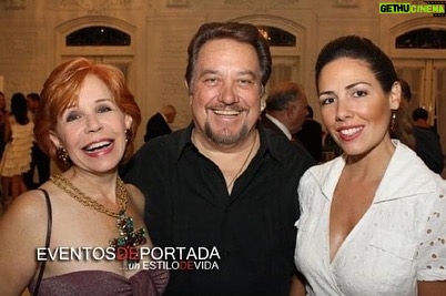 Alfonsina Molinari - 401 Likes - Photo dump.
@johannarosalyoficial y yo hemos trabajado muchas veces juntas. Y que sean muchas más.🙂