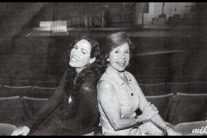 Alfonsina Molinari Instagram - Photo dump. 
@johannarosalyoficial y yo hemos trabajado muchas veces juntas. Y que sean muchas más.🙂