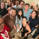 Alfonsina Molinari Instagram - It’s a wrap! Anoche terminé la filmación del piloto de “Mi medio limon”, con @sarapastoroficial @willie_denton @dra.lourdesjanelle y @iamtonygarza Gracias a todo el crew por permitirme jugar. 🎬