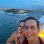 Alfonsina Molinari Instagram - Y se acabaron las vacaciones. Me mantuve bastante desconectada pero ahora que estamos de vuelta puedo compartir con ustedes algunas fotitos. No tengo muchas, porque mi departamento son los videos para mantener a los abuelos bien informados. 😉 La primera parte de las vacaciones fue en el Disney Dream. Un verdadero sueño para Olivia que lo había estado pidiendo. Pero logramos mantener la sorpresa hasta llegar al muelle. 😍 Luego les comparto fotos de la segunda parte de las vacaciones en Houston. #OliviaGabriela #ElenaIsabel #familia #vacaciones #crucerodisney