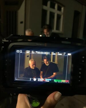 Ali Başar Instagram - Enerji herşeydir ;) #cam #blackmagic #sinema #fotos #fotografieren #filmphotography #set #onset #filmcamera #aktör #star #nicepic #pictureoftheday #instagood #instagram #energy