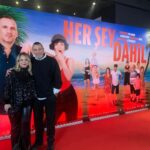 Ali Başar Instagram - #herşeydahil #sinemakeyfi #gala gişeniz bol olsun alkışını bol olsun Kanyon