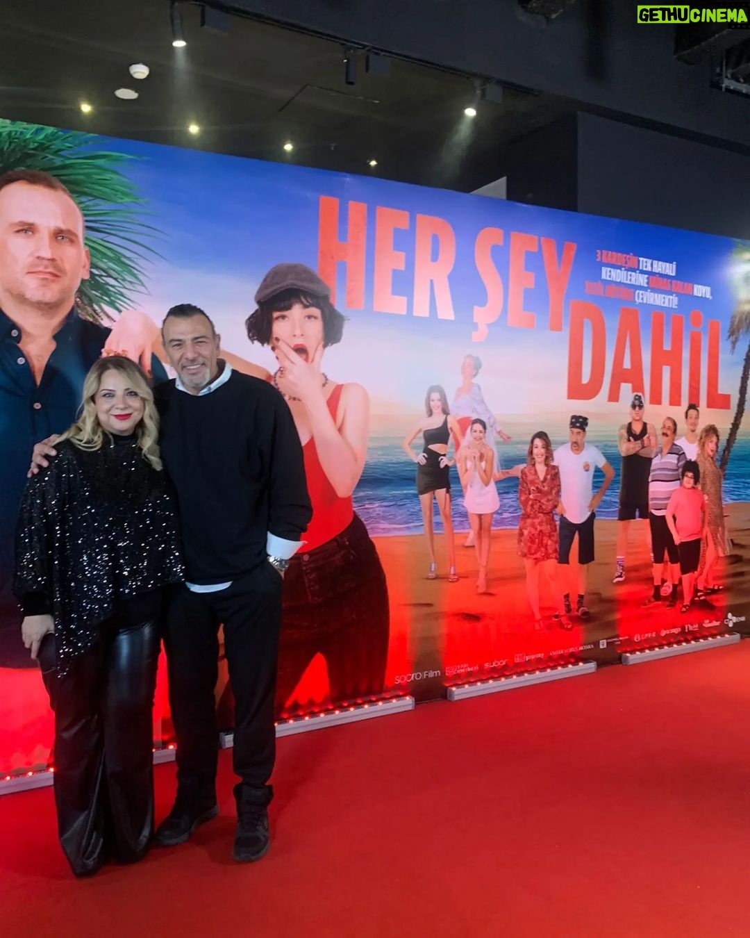 Ali Başar - 304 Likes - #herşeydahil #sinemakeyfi #gala gişeniz bol olsun alkışını bol olsun