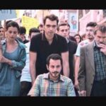 Ali Barkın Instagram - Bir tavsiye: @91.1_film , @blutv seçkisinde...