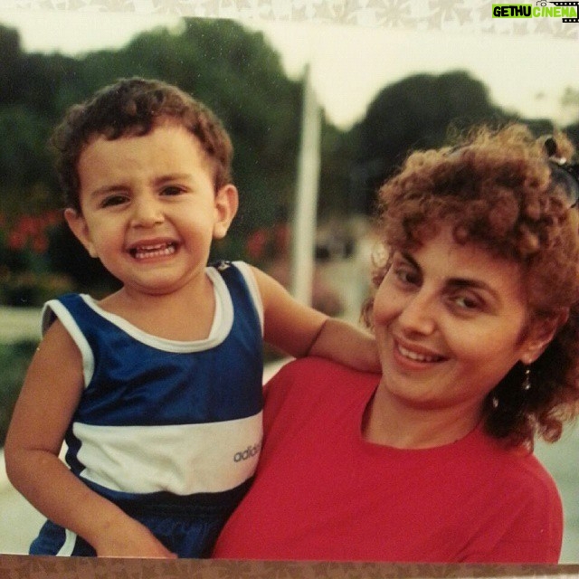 Ali Barkın Instagram - Annem. Günün kutlu olsun.