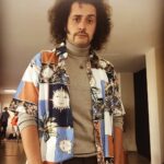Ali Barkın Instagram – Bugün Kadim olarak son günüm. Yarın çekimleri tamamlanacak olan @feride.filmi ‘nin bir parçası olmak müthişti. Kalemine sağlık @zeynepcamci , eline sağlık @aliyorgo , emeği geçen tüm ekibe sonsuz teşekkürler… Eyvallah Kadim 🍀