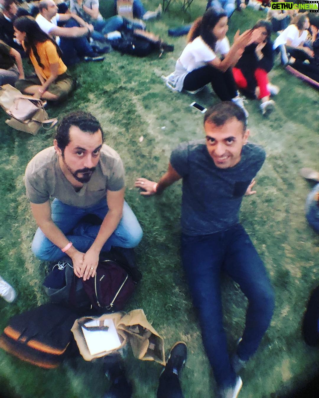 Ali Barkın - 1.5K Likes - Yolcudur Abbas...