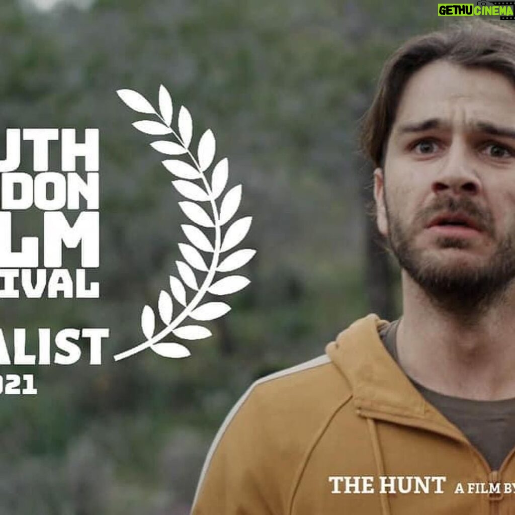 Ali Düşenkalkar Instagram - @sholehzahraei #kamilsaldun : Harika haber! Filmimiz finalist olup The South London Film Festival ' de En İyi Uluslararası Kısa Film yarışmasına aday gösterilmiştir. Bu Cumartesi 18 Aralık filmimiz 18:30. ' da Catford Mews sinemasında diğer finalist filmler ile birlikte gösterime girecek. Muhteşem kurucu ve organizatör Kyriakos Georgiou ve harika ekibine çok teşekkürler! Bize şans dile! Orada görüşürüz! Tek Aşk!