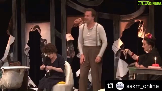 Ali Düşenkalkar Instagram - #Repost @sakm_online with @make_repost ・・・ Erdi Işık'ın yazdığı ve Ali Düşenkalkar'ın yönettiği Dali'nin Kadınları, 20 Ağustos Cuma Kadıköy Belediyesi Selamiçeşme Özgürlük Parkı Amfi Tiyatro ve 27 Ağustos Cuma gecesi #TurkcellVadi'de; Virginia Woolf, Frida Kahlo, Edith Piaf ve Marilyn Monroe eşliğinde #açıkhavadatiyatro şöleni yaşatacak. Hatice Aslan, Devrim Nas, Açelya Devrim Yılhan, Gülin İyigün, Melda Narin Güler sahnede, biletler @biletix'te @sakmonline @adusenkalkar @hatisaslan @devrimnasofficial @aconyonn @guliniyigun @meldanarinimben #TurkcellVadiTiyatroGünleri #etkinlik #tiyatro #açıkhavasahnesi #sakm #DalininKadınları #ÇolpanİlhanSadriAlışıkTiyatrosu