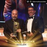 Ali Düşenkalkar Instagram - #Repost @lidermarkaodulleri with @make_repost ・・・ II. Türkiye Lider Marka Ödülleri Töreni Yılın En İyi Tiyatro Yönetmeni Ali Düşenkalkar 💎 Sadri Alışık Çolpan İlhan Tiyatrosu prodüksiyonu “Dali’nin Kadınları” @sakm_online www.lidermarkaodulleri.com . #lidermarkaödülleri #ödültöreni #alidüşenkalkar #tiyatro #tiyatroyönetmeni #strongmedya #özgeulusoy #emrekınay #ödül Istanbul, Turkey
