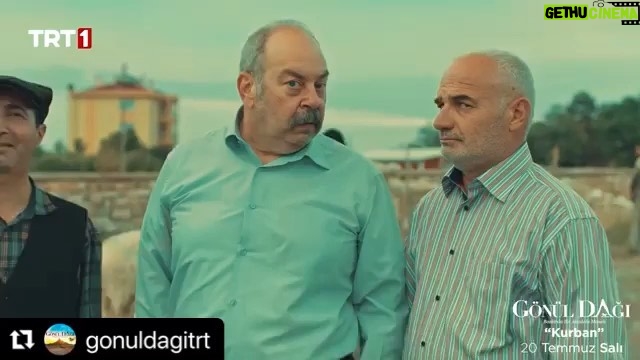 Ali Düşenkalkar Instagram - #Repost @gonuldagitrt with @make_repost ・・・ Bu bayram evlerinize misafirliğe geliyoruz! Hazırlıklar başlasın 🥳 #GönülDağı “Kurban” özel filmimiz 20 Temmuz Salı 20.00’de #TRT1’de 📺⛰ @trt1 @koprufilm