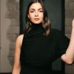 Alia Bhatt Instagram - Filmfare night 🐈‍⬛🖤