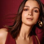 Alia Bhatt Instagram - GQ night 🍒❤️ @gucci @sabatods