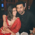Alia Bhatt Instagram - d i w a l i 🪔 happy happy 😃 ♥️☺️🥰🤓🥳💡🎈