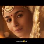 Alia Bhatt Instagram – This song gives me 🦋🦋🦋 every single time! #Kudmayi OUT NOW! 

#RockyAurRaniKiiPremKahaani now in Cinemas.