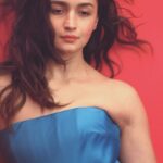 Alia Bhatt Instagram - BTSsssing… @feminaindia