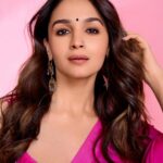 Alia Bhatt Instagram - Everything रानी pink 💕