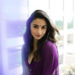 Alia Bhatt Instagram - Rocky & Rani are arriving TOMORROW! See you at the moviesssss 💜💜💜💜