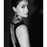 Alia Bhatt Instagram - Rani-Glam 🖤