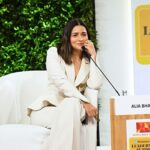 Alia Bhatt Instagram - Delhi for a minute with @hindustantimes @kalra.sonal ☀️☺️ #HTLeadershipSummit