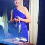 Alicia Garza Instagram - YALLLLLLLLL … if you know anything about me you know I luurrrrrrve Sex and the City. I’ve seen every episode at least ten times and on a yearly basis I go back to episode one season one and marathon. And I live for the spin-off And Just Like That … so imagine my actual deep joy when a friend sent me this from this week’s episode (which I’ve been saving for this weekend so I could truly enjoy Aiden’s return)… achievement level UNLOCKED and shout out to the kind soul who put my book front and center 🫶🏾