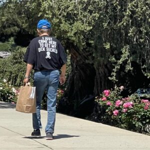 Alicia Garza Instagram - There’s been so much nonsense in the news about what’s happening in the Bay — and don’t get me wrong, every place got problems. One day we gon talk about what happens to a city when you do massive giveaways to tech companies in the form of entire cities and ask for nothing in return for the people living there — but y’all ain’t ready for that conversation yet you just wanna talk about crime and violence and lawlessness. Who sucked all the resources from our sacred places for schools and housing and services? So instead of that convo I’ll just give you reason 4080 that Oakland is undefeated with this photo I took today by the lake. We really just don’t have any fuks to give #TownBiz #OaklandAgainstTheWorld