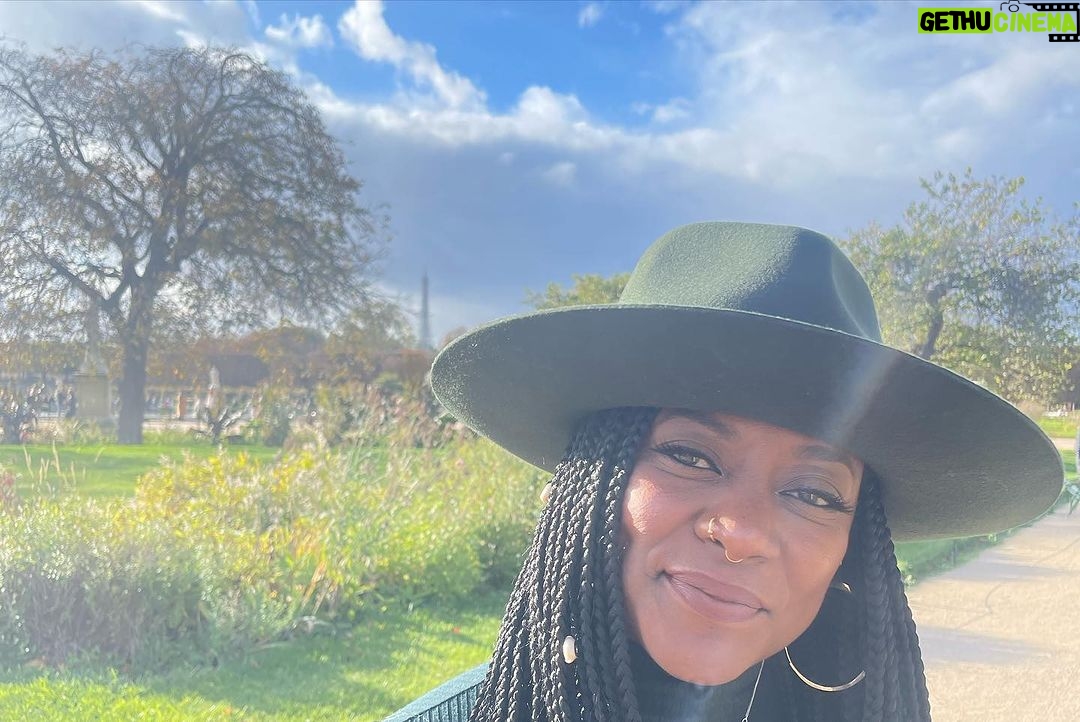 Alicia Garza Instagram - When Black women are gathered, magic appears. #MachetesInParis