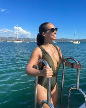 Alicia Keys Instagram - Dear sun, dear moon, dear love of my life and everyone who sent beautiful prayers and wishes my way…

I’m full of love; grateful beyond words🙏🏾🙏🏾