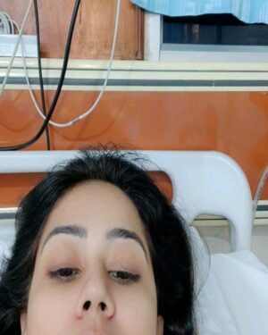 Alika Nair Instagram - Traveling
Shooting
Traveling
Shooting.... uff 
Nanhi si Jaan hun main mummy papa ki 😊🥰❤️🤫 
Birthday aane wala hain kal aur aisi haalat karli apni ...... Want to go back to my bay (Mumbai) but this climate of Delhi.uff 
I am exhausted & exerted .