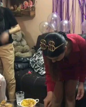 Alika Nair Instagram - Birthday Bash ! 
@arindam.banerjee urf Joy @yachnanair urf meri moto / Mummy ki baatein..... Kitne betaabi se jaam ki baatein ki ja rahi hain !!! 
Earlier I thought to mute or remove this audio phir socha it's my birthday Bash let everyone enjoy their day too ....