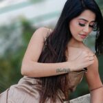 Alika Nair Instagram - Koi Si 🤎 #trendingreels #loveyourself Mumbai, Maharashtra
