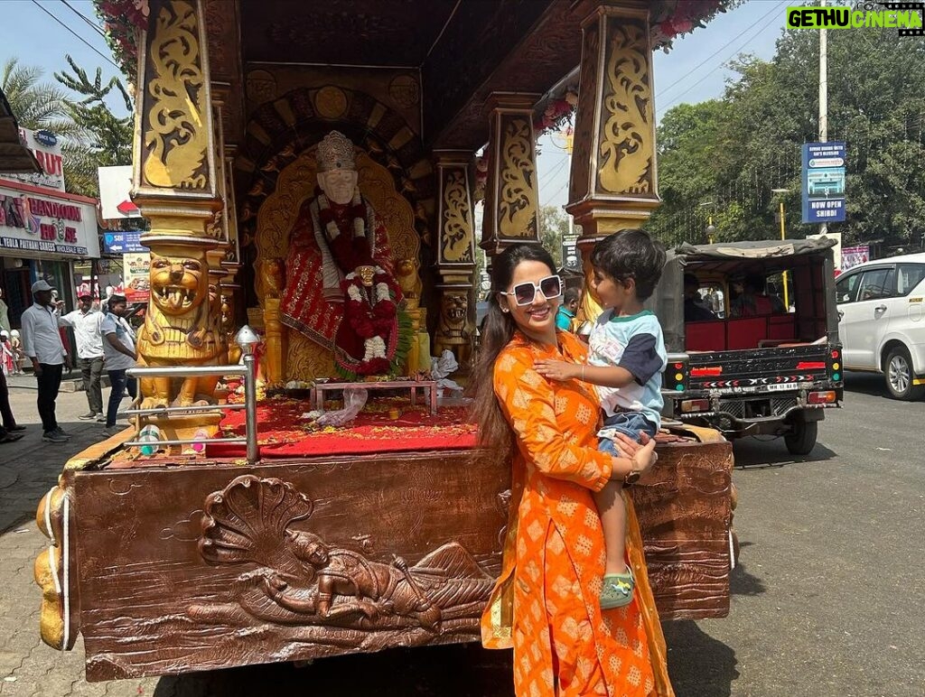 Alika Nair Instagram - Jai Sai Ram 🙏 , Shree Sacchidanand Satguru Sainath Maharaj Ki Jai 🙏 . Sree Sai Baba Mandir, Shirdi Maharastra