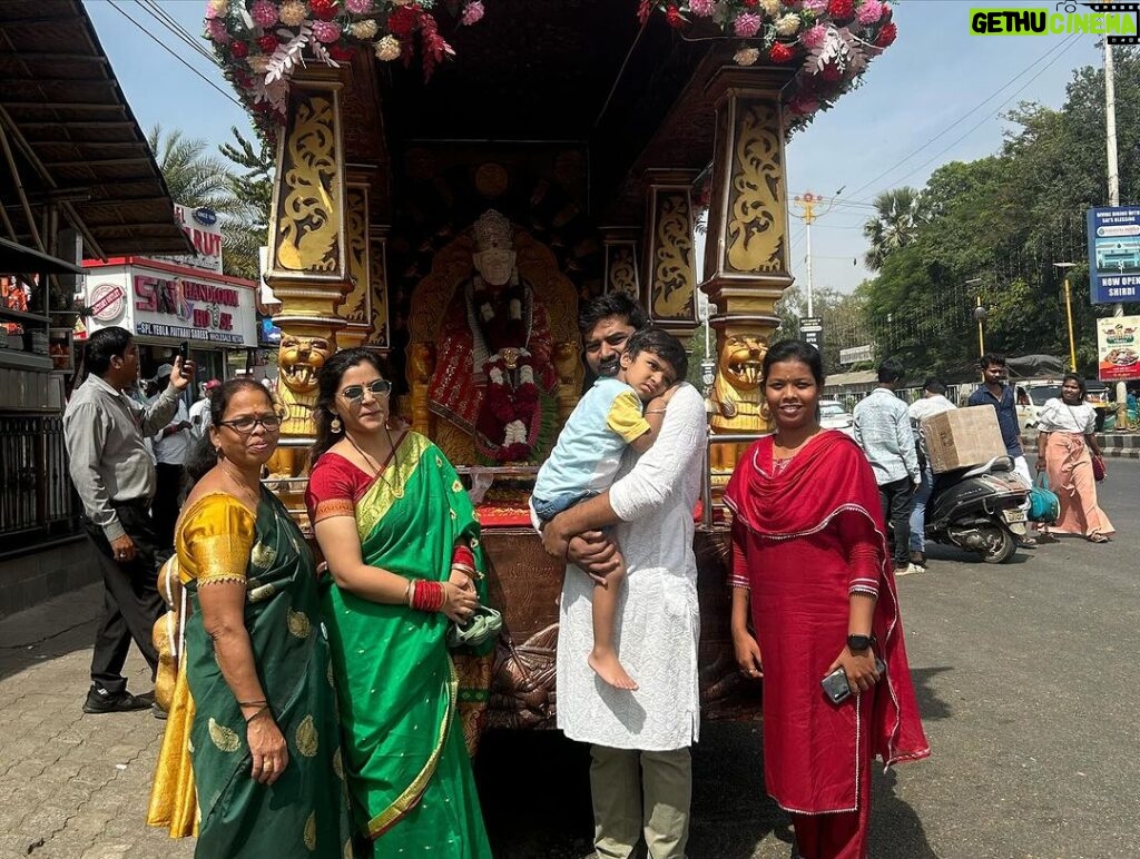 Alika Nair Instagram - Jai Sai Ram 🙏 , Shree Sacchidanand Satguru Sainath Maharaj Ki Jai 🙏 . Sree Sai Baba Mandir, Shirdi Maharastra