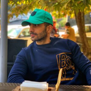 Alireza Jafari Instagram - لاف عشق و گله از یار
بسی لاف دروغ
عشق بازان چنین
مستحق هجرانند
(سعدی)
