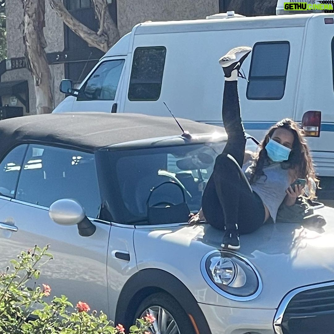 Alisha Boe Instagram - Missing la and grey sweatpants are HOT