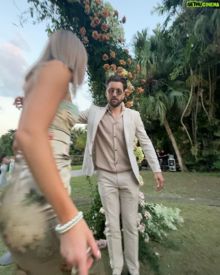 Alissa Violet Instagram - i love weddings! congrats @lelepons and @guaynaa š¤š iām so happy for you guys!!! Miami, Florida