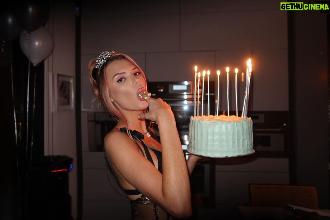 Alissa Violet Instagram - finally got my birthday film back🎂💞